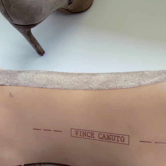 ‼️SOLD‼️Vince Camuto Lorenza ankle boots‼️SOLD‼️ - Picture 2 of 8